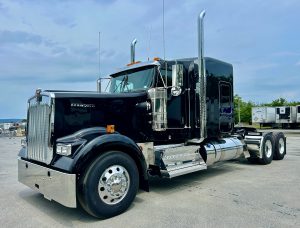 2027 KENWORTH W900 KC255900-01