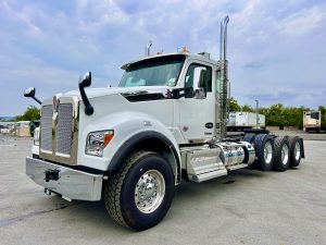 2027 KENWORTH T880 KD236570-01