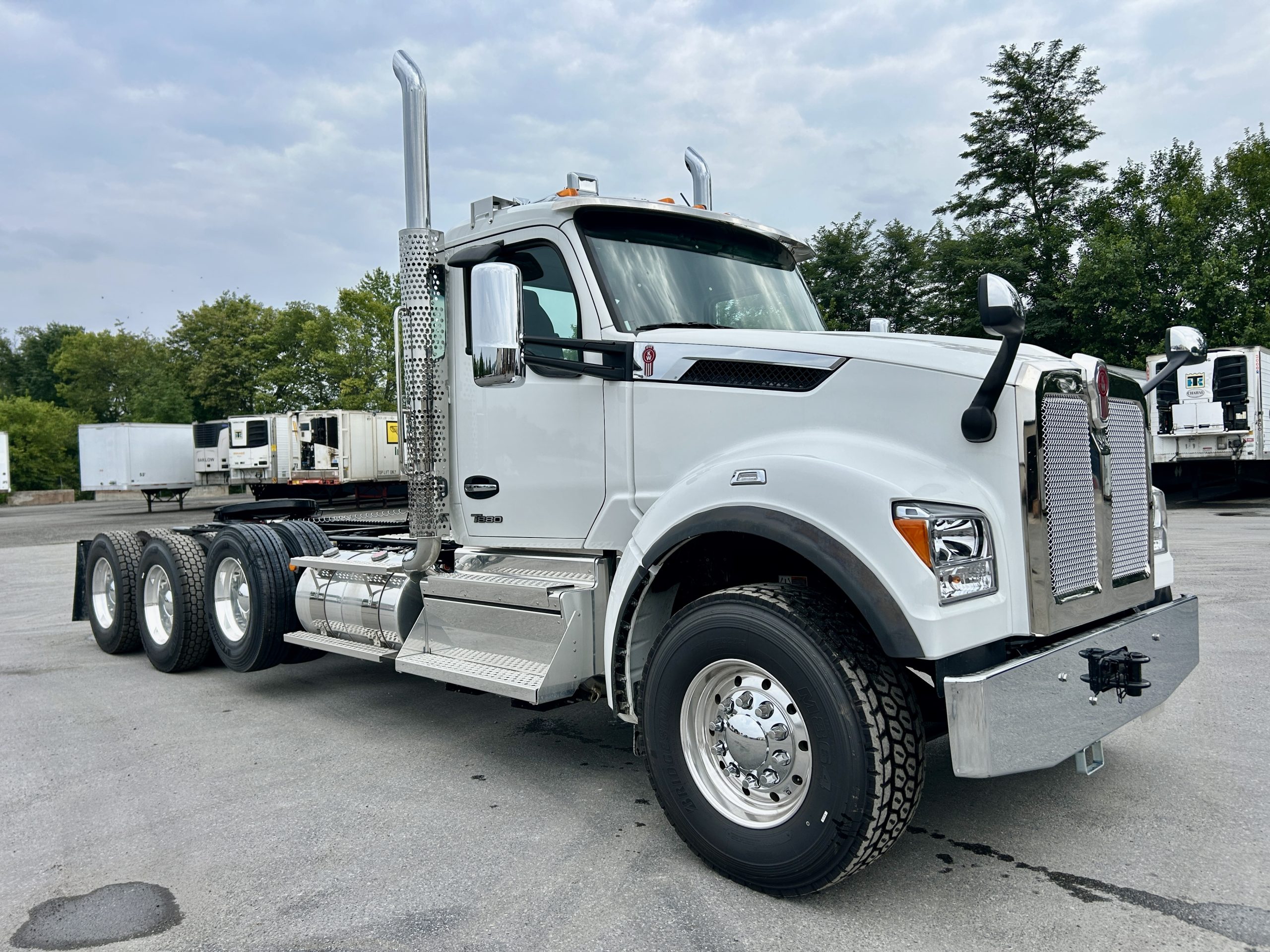 2027 KENWORTH T880 2027 KENWORTH T880 - image 3 of 6