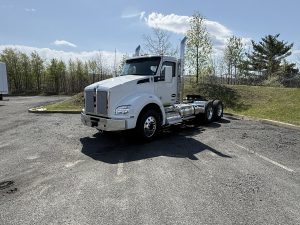 2027 KENWORTH T880 KD252875-01