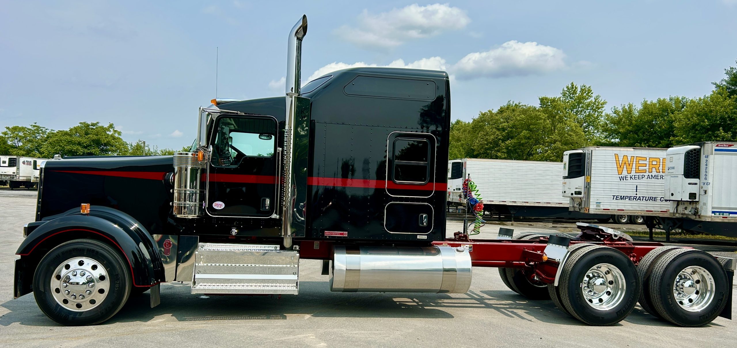 2026 KENWORTH W900L KN230725-10 2026 KENWORTH W900L KN230725-10