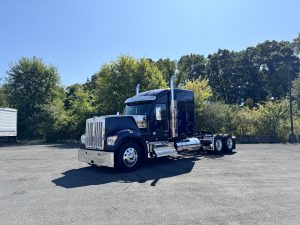 2027 KENWORTH W990 KN270495-01