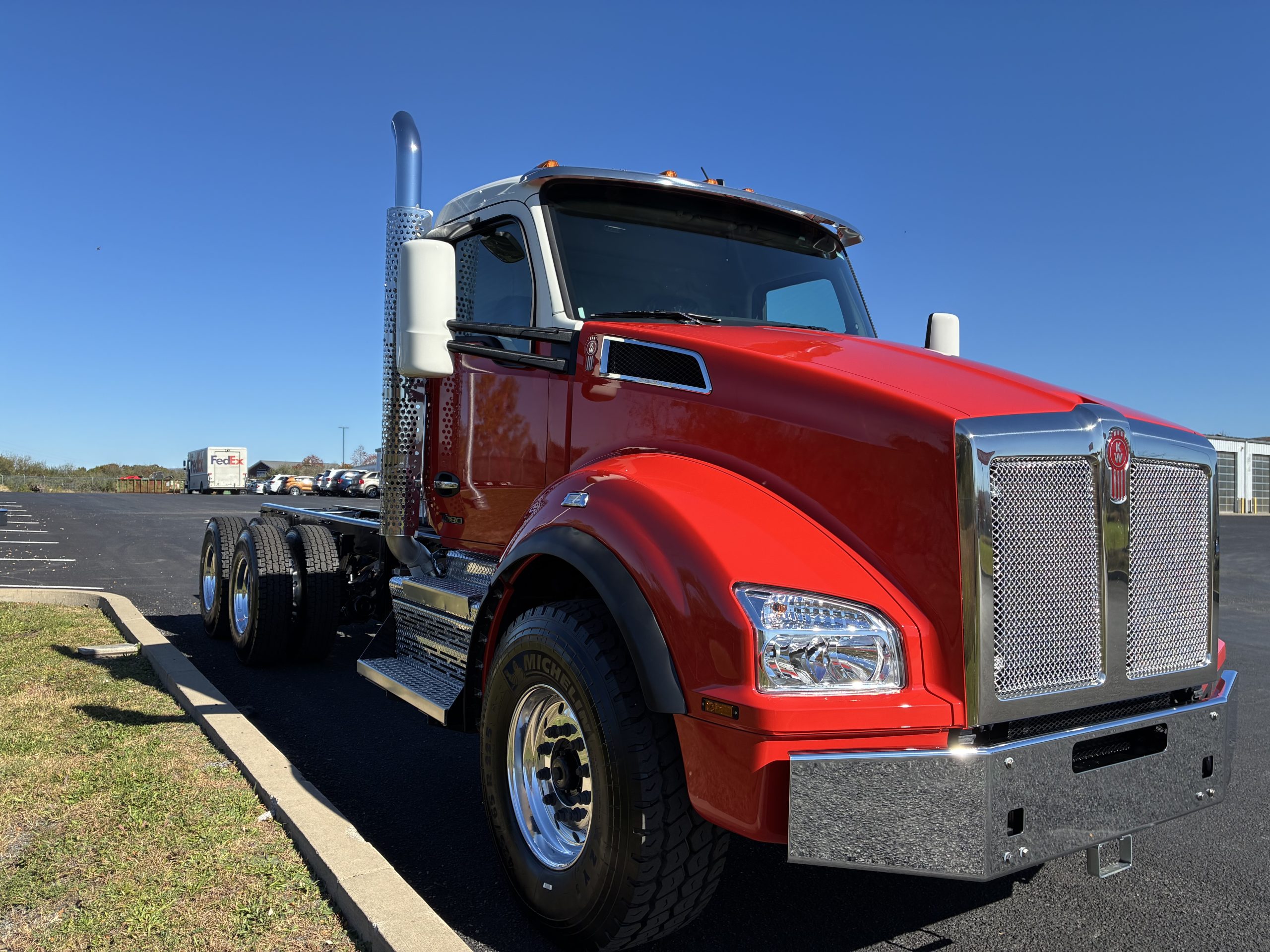 2026 KENWORTH T880 2026 KENWORTH T880 - image 3 of 6