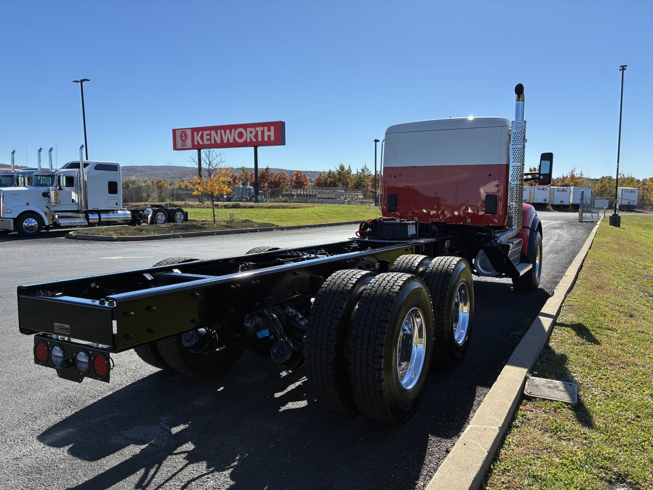 2026 KENWORTH T880 2026 KENWORTH T880 - image 6 of 6