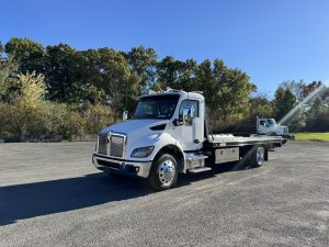 2027 KENWORTH T280 KN236484-01